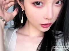 Lewd amateur brunette teen meg davis webcam masturbation
