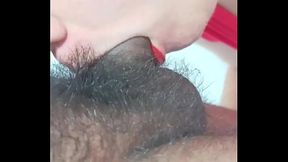 Mi ex me vio en vestido rojo y no se resistio!! Le hice un rico oral a escondidas! Amateur