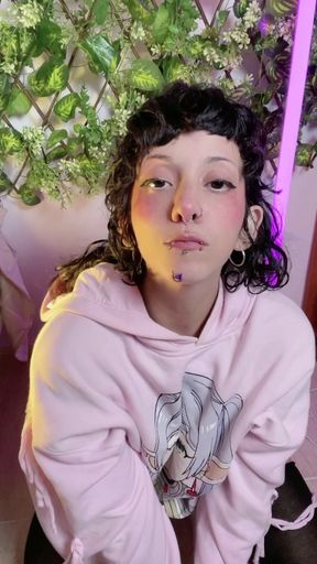 Tattooed whispers and breathless moans, I beg to be used. 💦