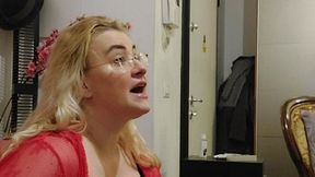 SPANKING HIS ASS ON MY KNEES