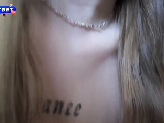 This babe Doesn’t Have Cash To Pay Rent. What Should I Do?