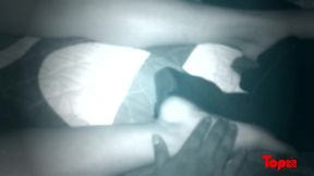 yo me aprovecho de mi cunada en la oscuridad