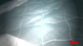 yo me aprovecho de mi cunada en la oscuridad