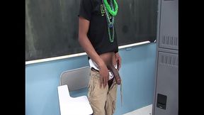 CocoDorm Daniel Thompson