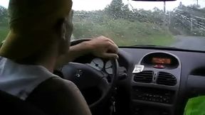 je suce un rebeu hetero dans ma caisse et il me baise ne exterieurje suce un ...