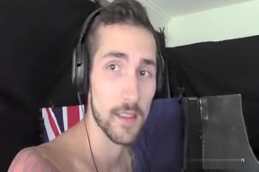 Sean gets sucked at gloryhole