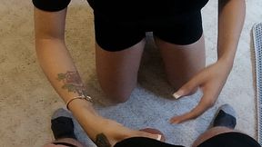 Soccer girl uses elbows