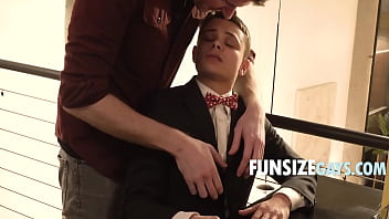 Valentine With My Twink Date