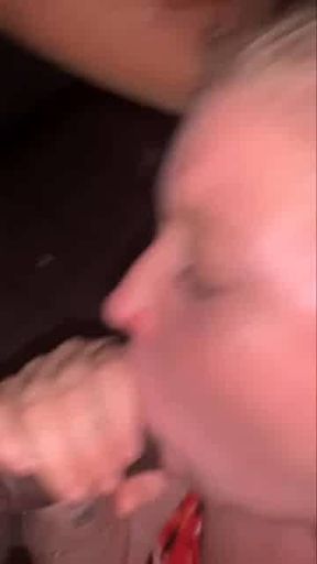 Snowbunny loves the bbc jungle juice