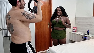 Bastidores da gravação com Nego Black brochando e tendo que fazer o papel de corno enquanto Jr Doidera fodeu a safada sozinho