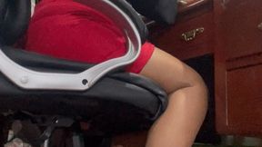 Balbina Big Legs BBW Goddess in Pantyhose in the Office