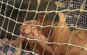 Juliareaves-salsa - private linie 12 - scene 3