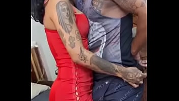 Fui fodida de tudo que e jeito, quase nao aguentei a rola do negao