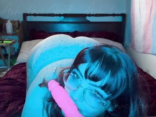 Sloppy Oral pleasure & Spit Bubbles - Blair Barks