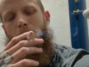 Smoking a cig for y'all 😶‍🌫️💨💨😘