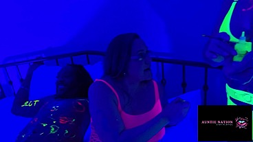 Uv party