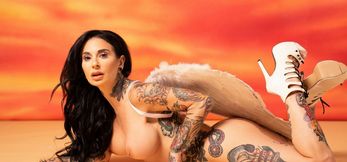 Joanna Angel: Seductive MILF Cougar for Playboy