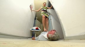 Danielle's Hall Trampling 12 FLOOR CAM (4K)