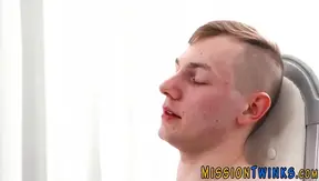 Curious Mormon Twink Delves into Sinful Pleasures with Fiery Solo Play – 18+