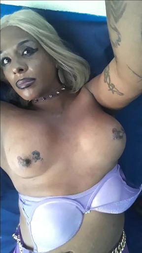 Title:Seducing the seduced Nikki ThickTS was on a video shoot from a small independent xxx film maker who was auditioning her on set. Nikki wanted make a good impression since they liked her already.