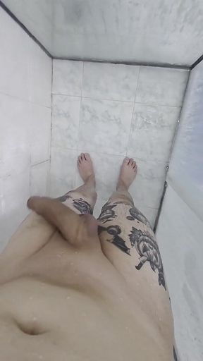 A Very Hot Shower - My Onlyfans Lkingsbr