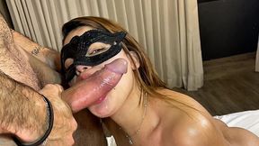 medica casada da sua buceta apertada para seu paciente bem dotado e recebe muito leite em sua boca