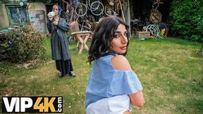 Hunter loved the outdoor sex with a hot brunette chick