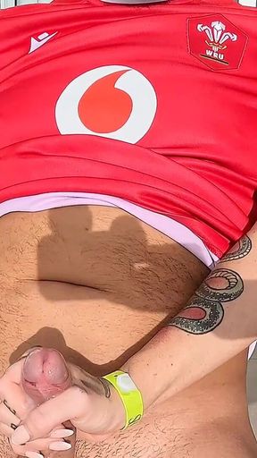 Handjob with Huge Cumshot on the Balcony!