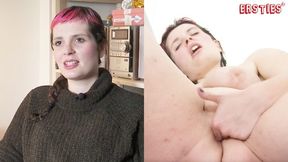 Klara Bringt Sich Unter Der Dusche In Stimmung Und Fingert Sich Zum Hohepunkt