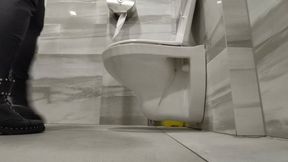 Corpo-stinky-sexy-leather-bitch in work while bussines on toilet