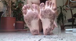 Worship my dirty feet - ITA