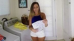 Jaye Summers - Stepdaughter Has Screaming Orgasm