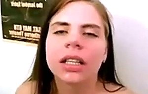 Incredible amature deep throat