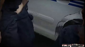 Police lady is sucking a black guy's hard dick and expecting something nice in return