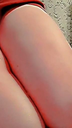 Handless Cumshot With Candy Ladyboy Legs   Clip 3