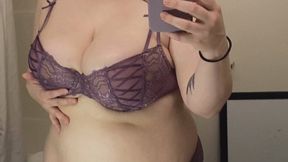 BBW Belly Plops In Hotel Hotel Bathroom