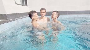 DELICIOUS POOL PARTY WITH LOTS OF HOT KISSES - BY DONOVAN BELL, LEO CARIOCA AND JACK HARRIS - CLIP FULL