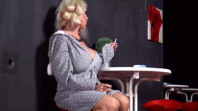 Beauty big boobs blonde on the huge black cock...cum in mouth