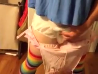 Sissy diaper self-play