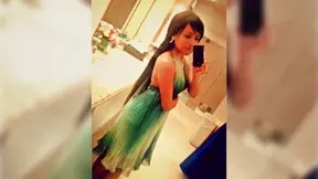 Mexican Beauty Gundemariz Sizzles Hotly at Noraebang Karaoke Night