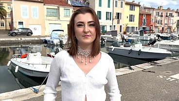 Douce et sauvage, Tracy, 19ans, réalise son fantasme !