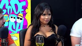 Geovanna Paes getting ravaged by massive dong under desk