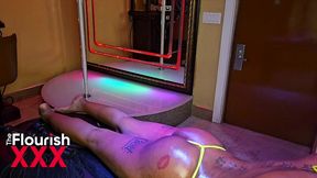 baby gemini vs prophecy - lets fuck on massage chair