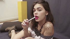 Smoking Girls From Brazil Model Kimberly Benson 100's Video 0002