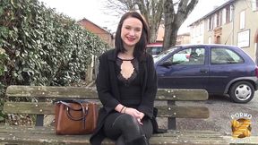 alice, coquine sexy, veut une baise hard avec son collegue