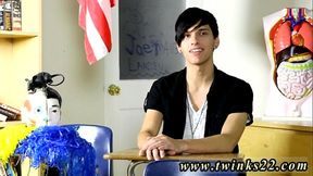 Fingering gay porn pix Poor Jae Landen says he'_s never had a fine