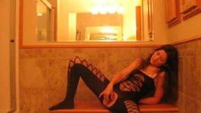 Classy teen in crothcless pantyhose is masturbating for me on webcam