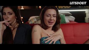 Clea Gaultier &amp_ Sandra Wellness Unleash Their Lesbian Side - A GIRL KNOWS