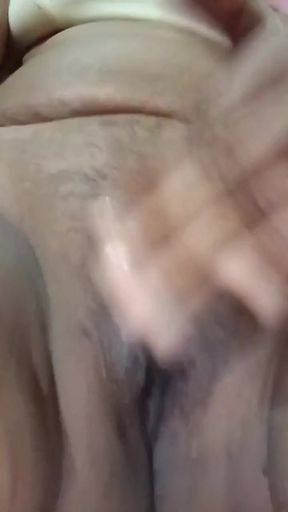 Single girl fingering in her pussy and pleasure   Clip 2