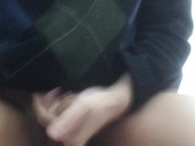 自室で普通にオナニー